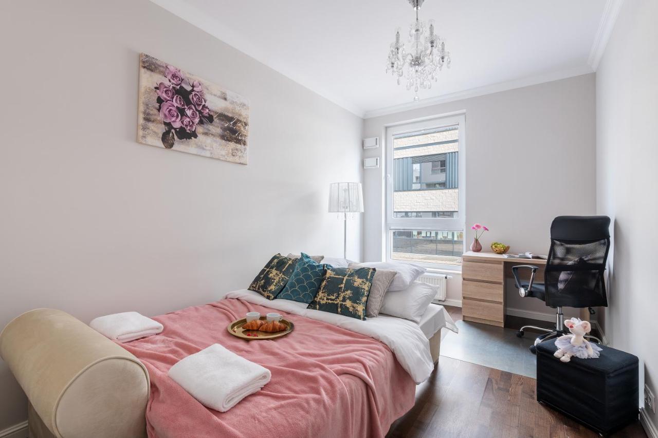 P&O Apartments Kolska 9B - Ch Klif Varsó Kültér fotó