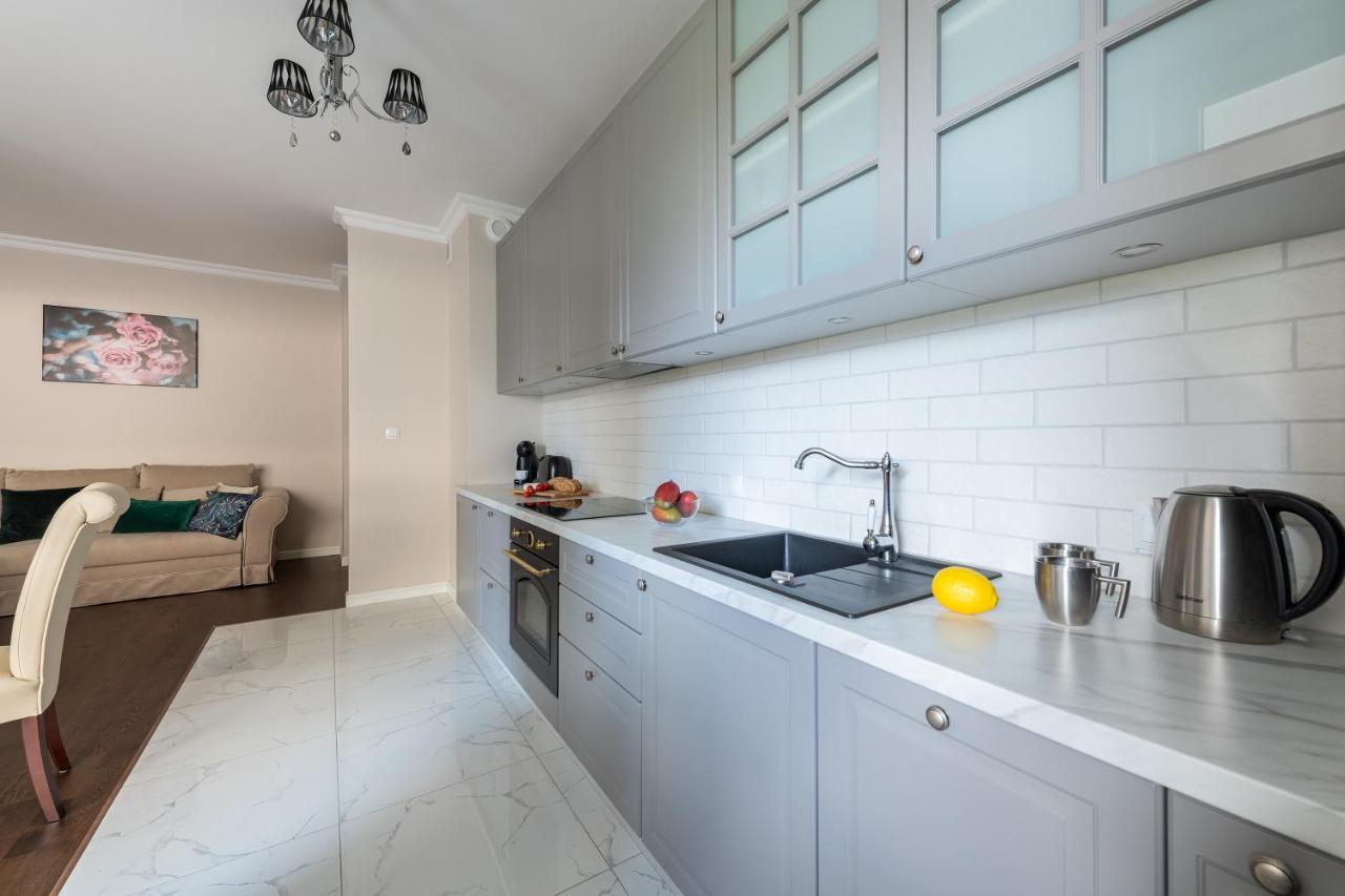 P&O Apartments Kolska 9B - Ch Klif Varsó Kültér fotó