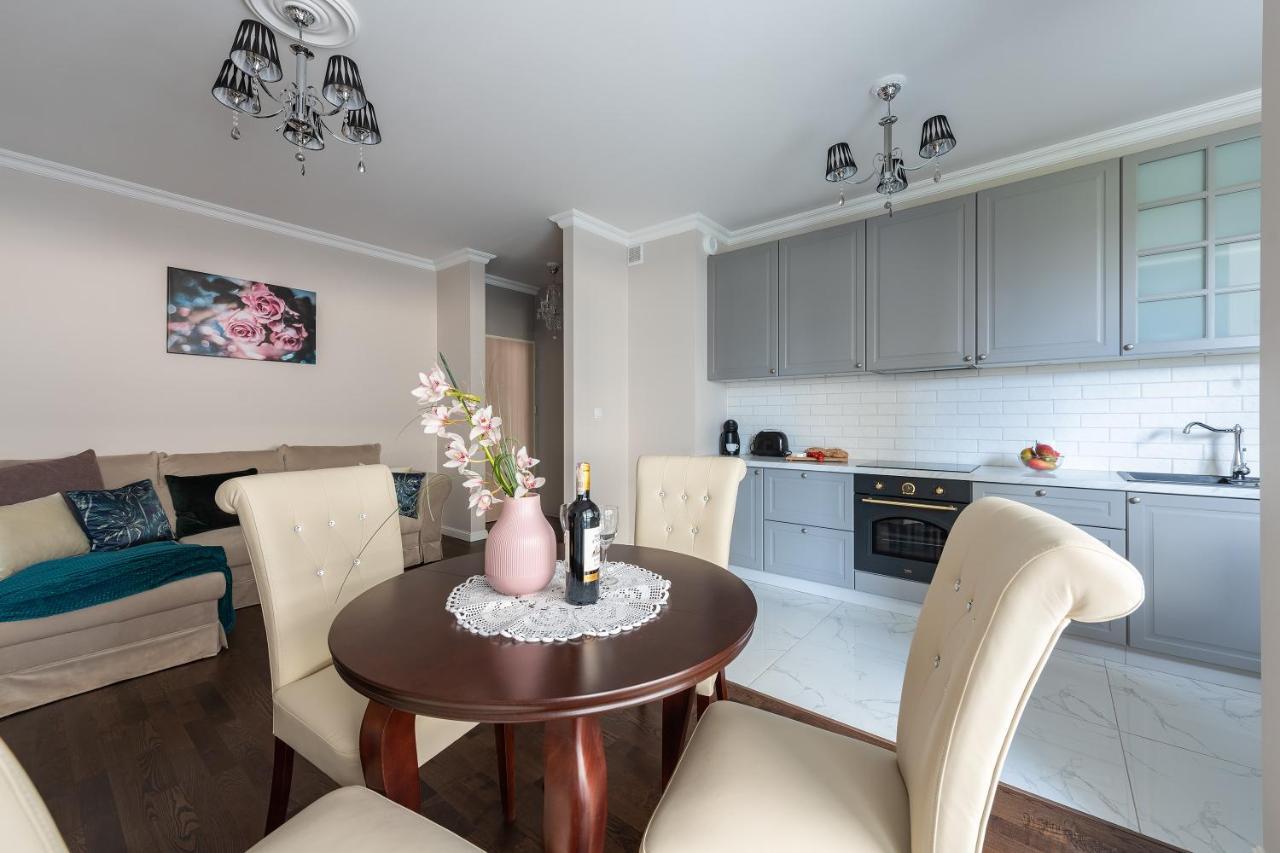 P&O Apartments Kolska 9B - Ch Klif Varsó Kültér fotó